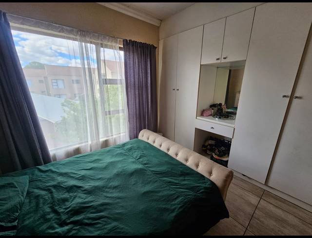 2 BEDROOM FLAT FOR SALE IN SASOLBURG EXT 23